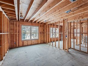 31 Valentine Road, Shoreham NY 11786