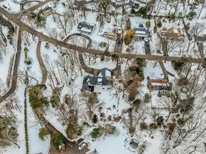 31 Valentine Road, Shoreham NY 11786