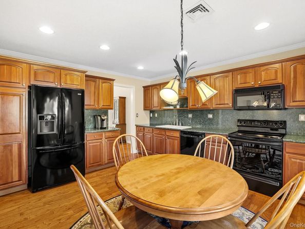 774 Heritage Hills B, Somers NY 10589