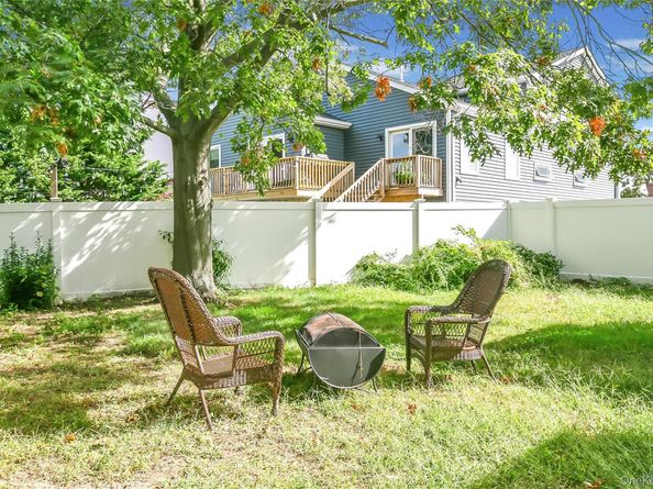 584 Yale Street, Oceanside NY 11572