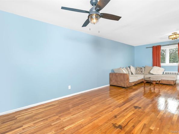 584 Yale Street, Oceanside NY 11572