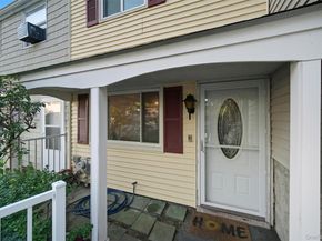 24 Wooded Way, Calverton NY 11933