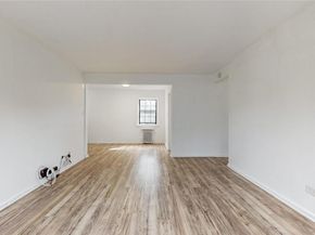 144-30 78th Road 3G, Flushing NY 11367