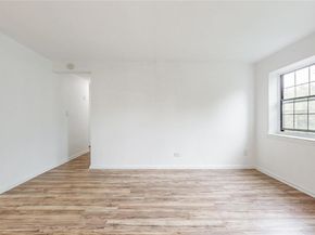 144-30 78th Road 3G, Flushing NY 11367