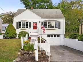 404 Manhattan Avenue, Hawthorne NY 10532