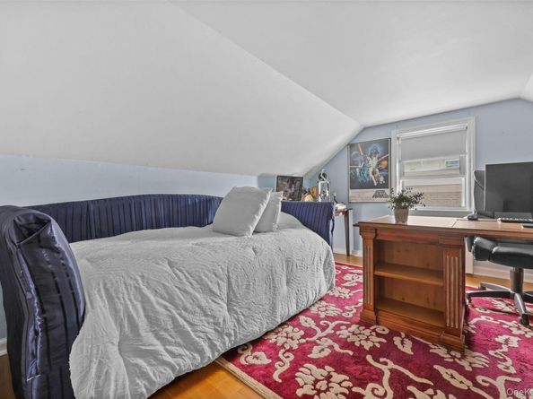 404 Manhattan Avenue, Hawthorne NY 10532