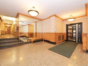 139-09 84th Drive 306, Briarwood NY 11435