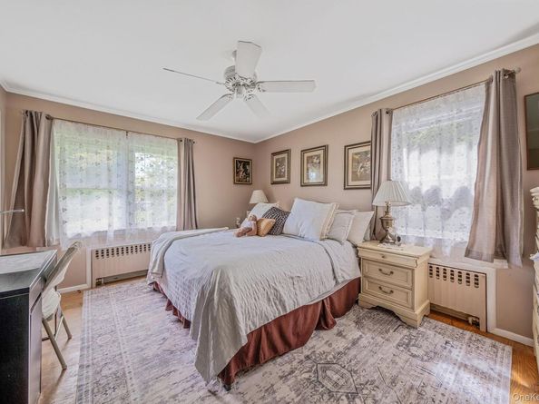 891 Pondview Road, Riverhead NY 11901