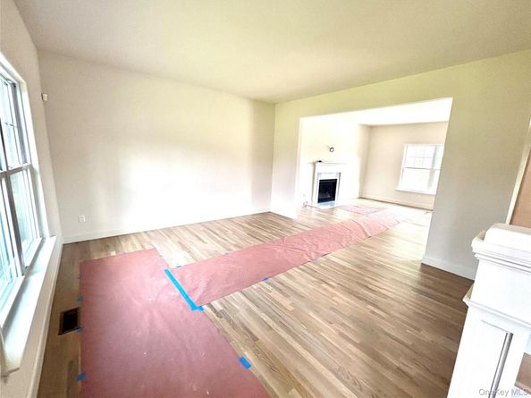 726 Middle, Bayport NY 11705