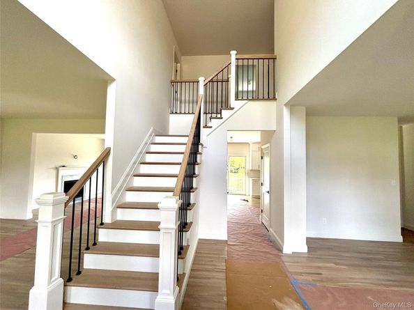 726 Middle, Bayport NY 11705