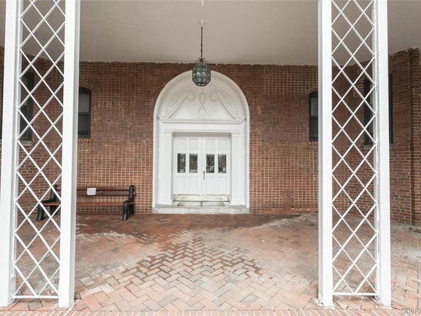 84-51 Beverly Rd 2W, Kew Gardens NY 11415