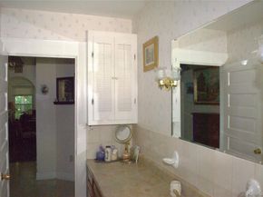 1824 Seabury Place, Peekskill NY 10566