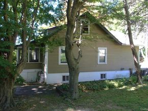 1824 Seabury Place, Peekskill NY 10566