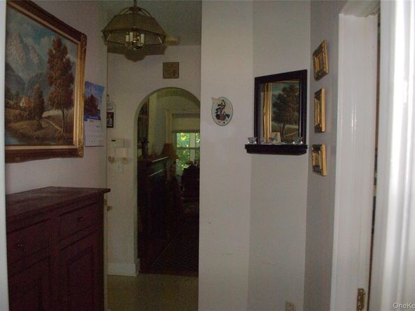1824 Seabury Place, Peekskill NY 10566