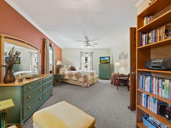 186 Green Street, Valley Stream NY 11580