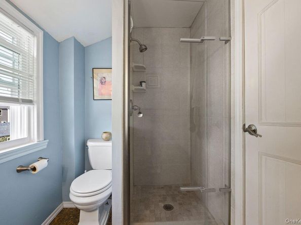 186 Green Street, Valley Stream NY 11580