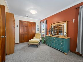 186 Green Street, Valley Stream NY 11580