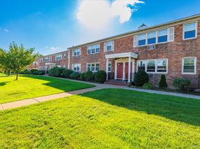 4030 Jerusalem Ave. 1B, Seaford NY 11783