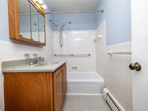 4030 Jerusalem Ave. 1B, Seaford NY 11783