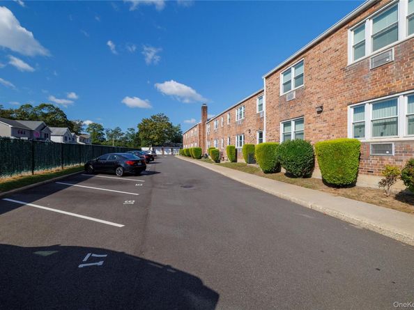 4030 Jerusalem Ave. 1B, Seaford NY 11783