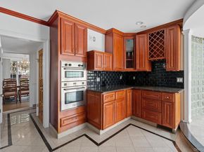 255-10 Iowa Road, Little Neck NY 11362