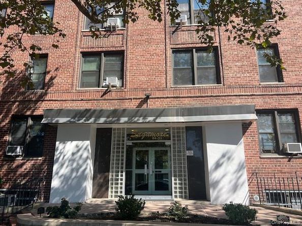 84-31 Van Wyck Expressway 1M, Briarwood NY 11435