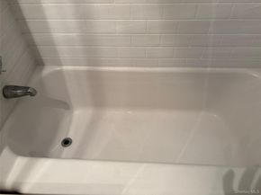 84-31 Van Wyck Expressway 1M, Briarwood NY 11435