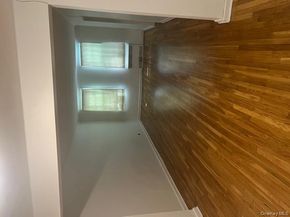 84-31 Van Wyck Expressway 1M, Briarwood NY 11435