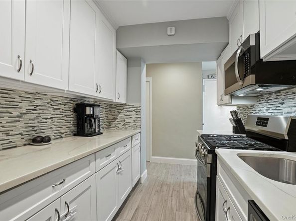 151-31 88th Street 5B, Howard Beach NY 11414