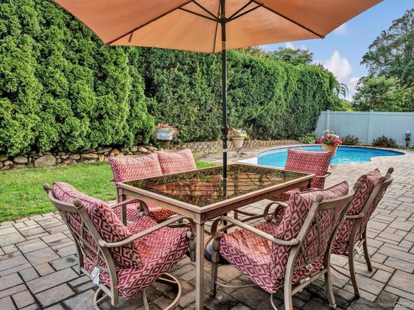 207 Juniper Road, Kings Park NY 11754