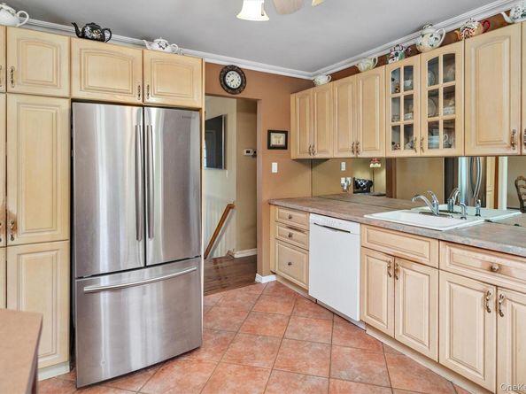 207 Juniper Road, Kings Park NY 11754