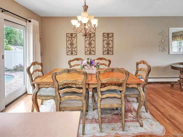 207 Juniper Road, Kings Park NY 11754