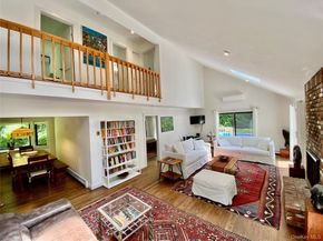 98 Hands Creek Road, East Hampton NY 11937