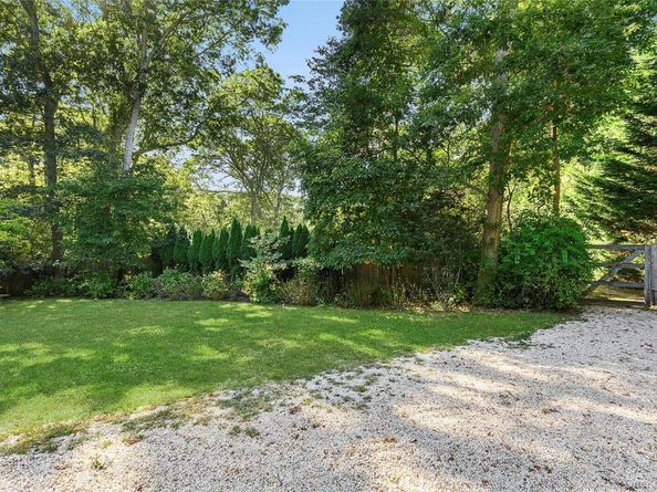 98 Hands Creek Road, East Hampton NY 11937
