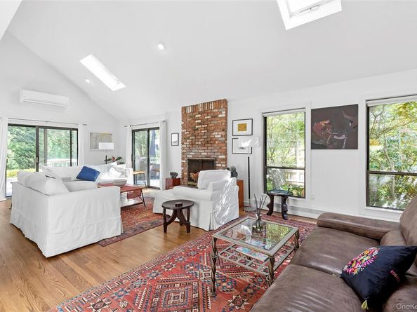98 Hands Creek Road, East Hampton NY 11937
