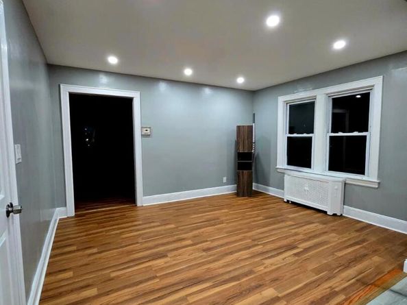 17 Sapir Street, Valley Stream NY 11580
