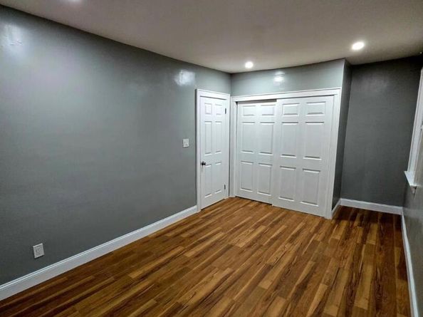 17 Sapir Street, Valley Stream NY 11580