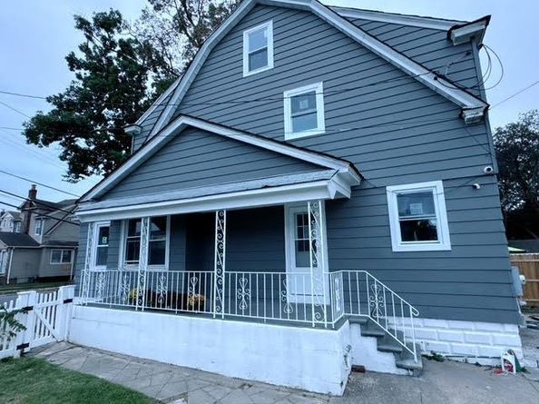 17 Sapir Street, Valley Stream NY 11580
