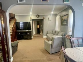 21438 112th Road, Queens Village NY 11429