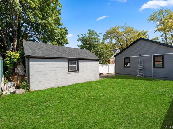 22343 113th Drive, Cambria Heights NY 11429