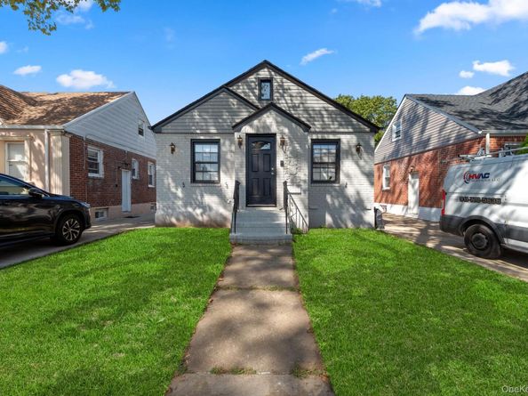 22343 113th Drive, Cambria Heights NY 11429