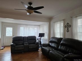 7949 77th Road, Glendale NY 11385