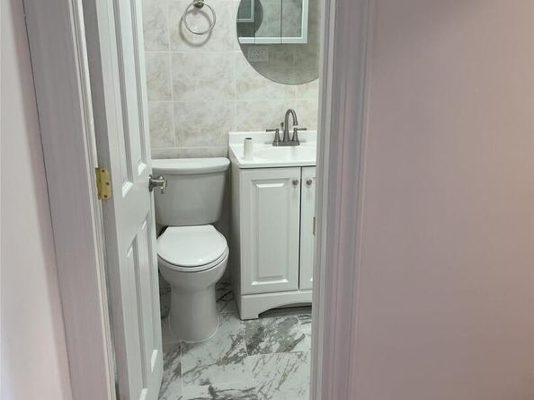 2121 SHORE Parkway 3R, Brooklyn NY 11214