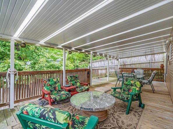 29 Diana Road, Rocky Point NY 11778