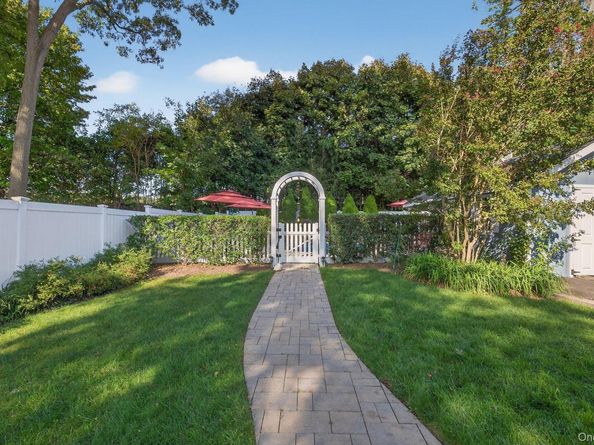 26 Gilbert Street, Northport NY 11768
