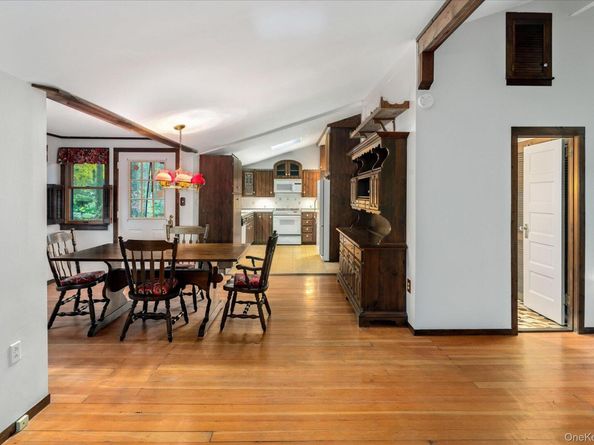 50 S Shore Drive, South Salem NY 10590