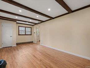 38 Barclay Road, Mastic Beach NY 11951