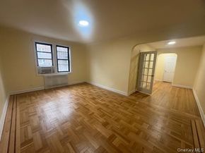 65-38 Booth Street 2F, Rego Park NY 11374
