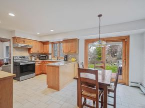 14 Cordwood Path, Shoreham NY 11786