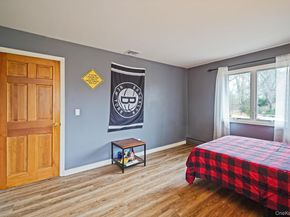 14 Cordwood Path, Shoreham NY 11786